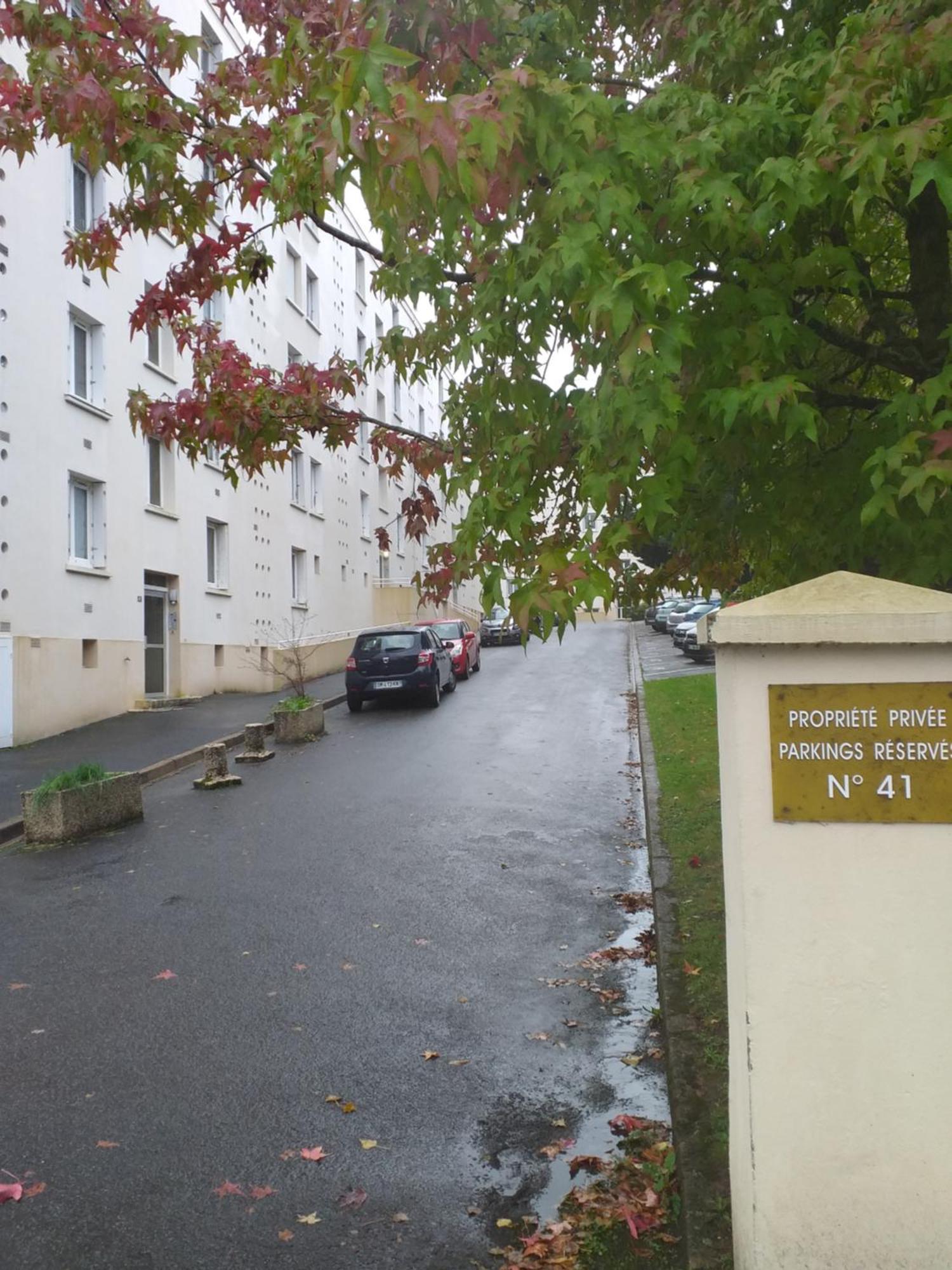 Petite Chambre Calme Et Lumineuse Saint-Sébastien-sur-Loire エクステリア 写真